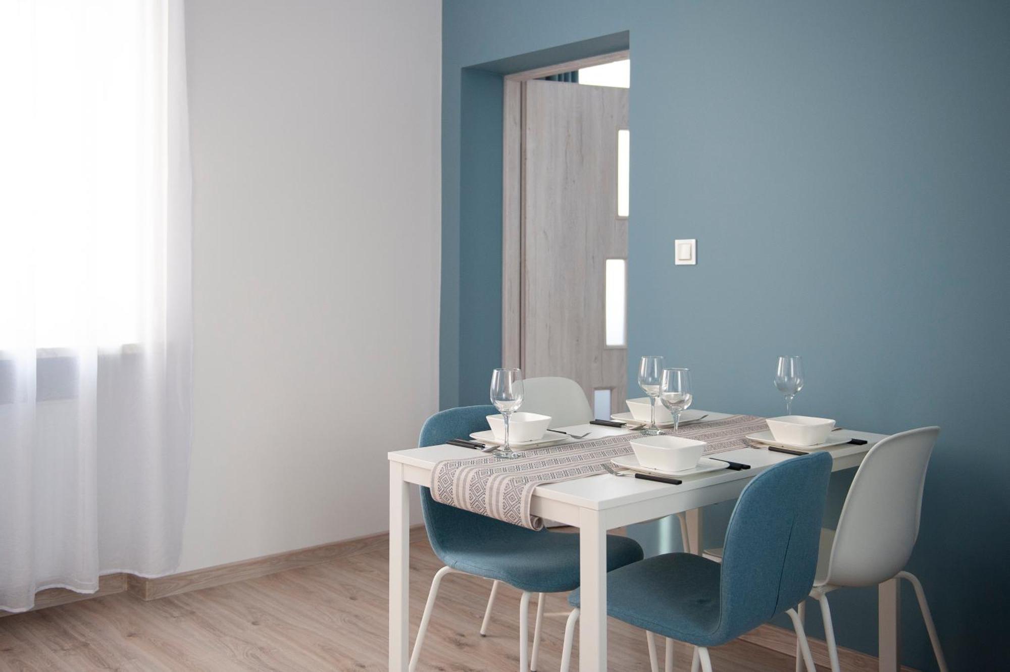 Apartamenty Emilia 2 그니에즈노 외부 사진
