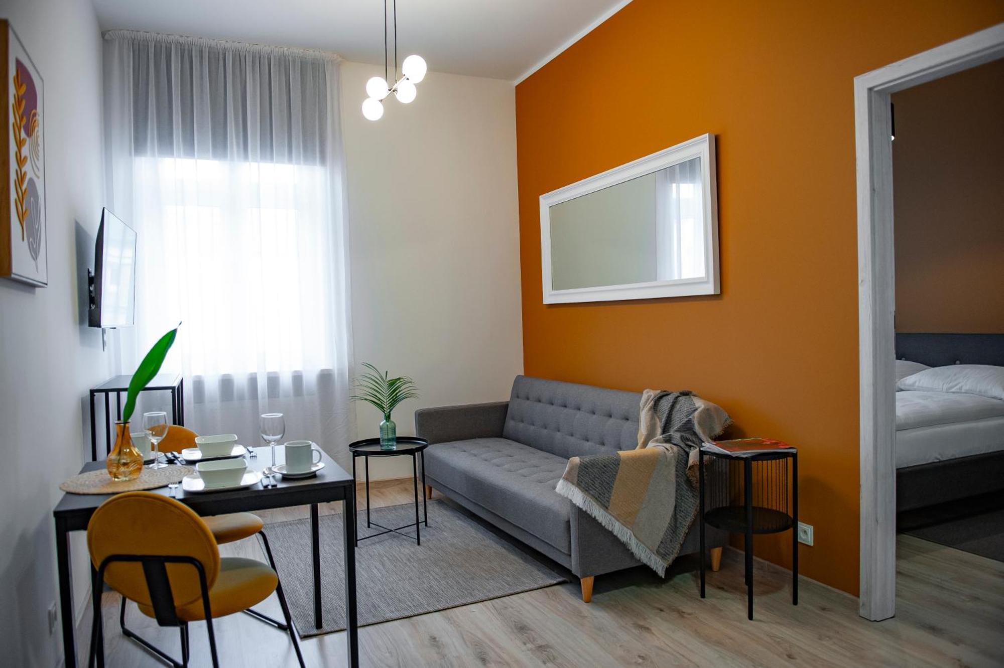 Apartamenty Emilia 2 그니에즈노 외부 사진